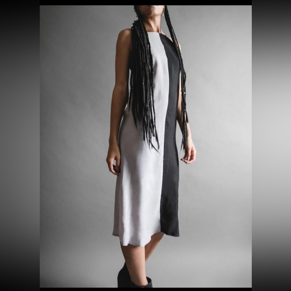 Chic Monochrome Midi Dress